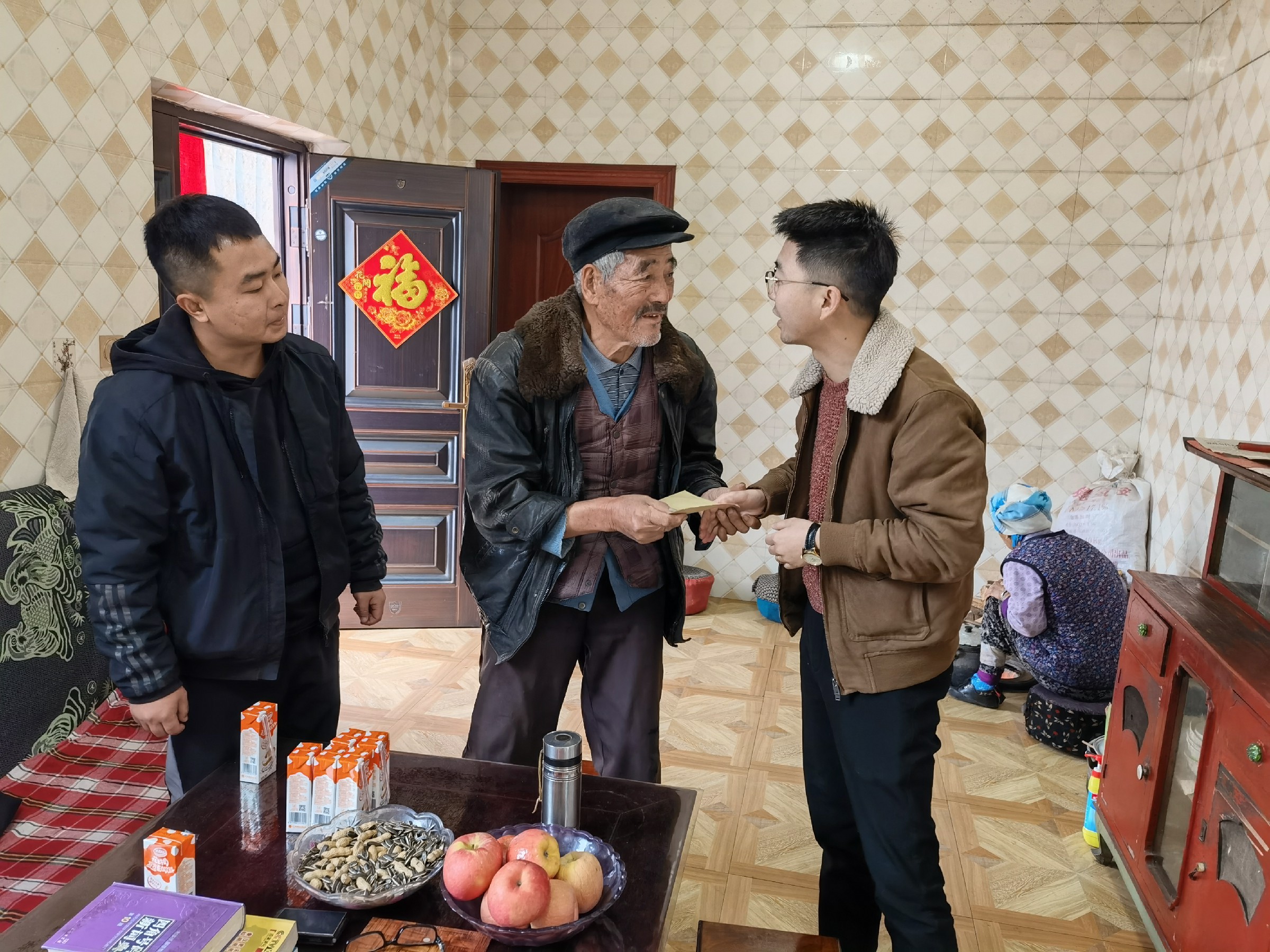 /ueditor/image/20210909/1631168977177851/照片3.jpg 照片3.jpg